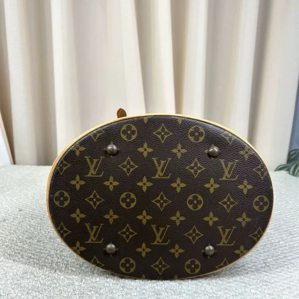 Louis Vuitton Women Pre-Loved Bag Very Good Condition